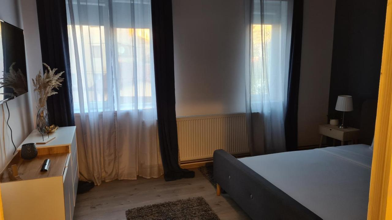 Bulevard Apartments Satu Mare Extérieur photo